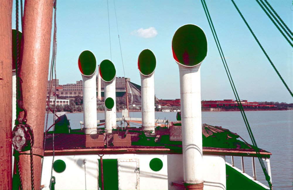 1937_09_12-052-SSCananovaLandingAtNewOrleans.jpg