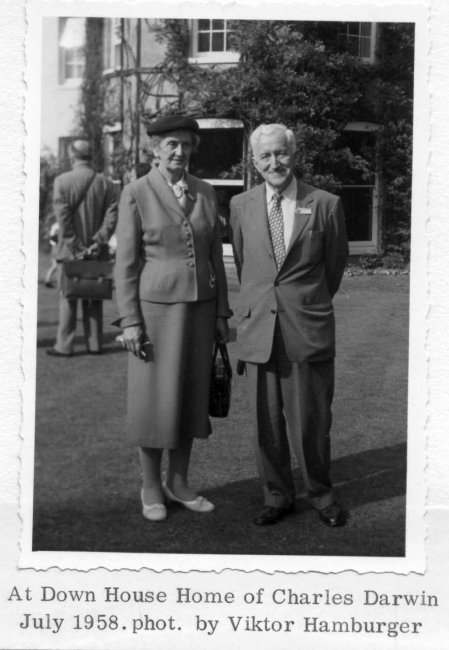 1958-Emil-and-Martha-Witschi-at-Darwin-Home.jpg