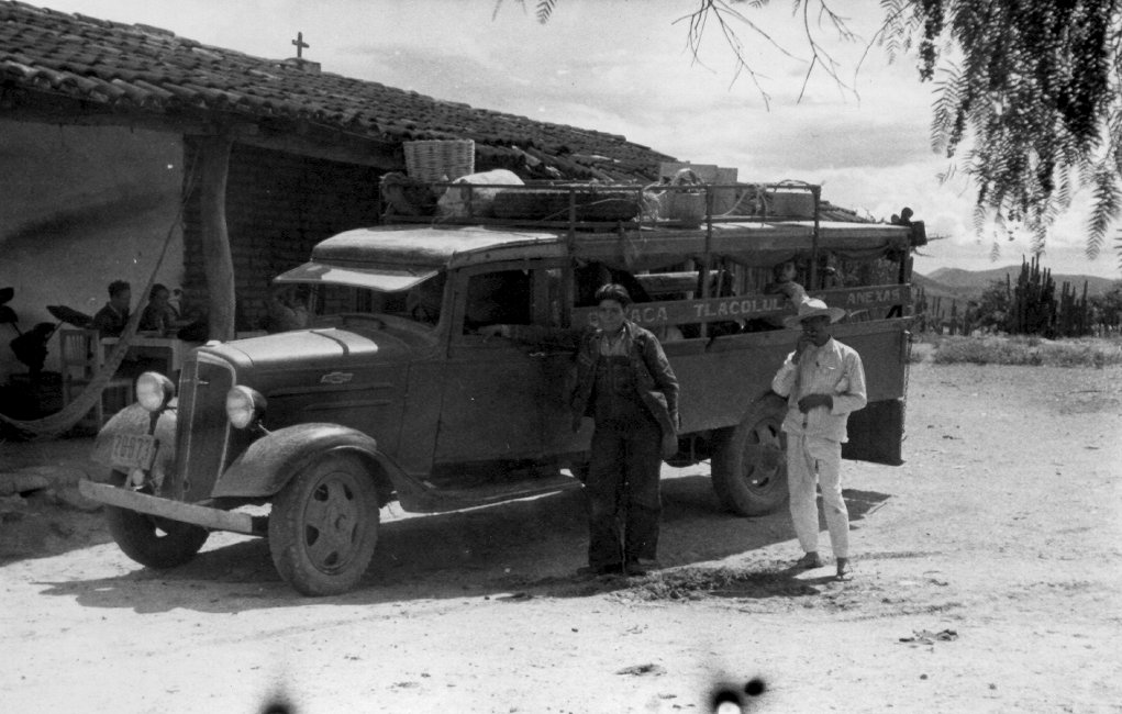 1937_08_20-2-035a-TotolapanBusDriverAndManFromTabasco.jpg