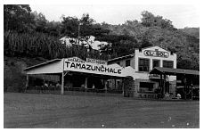 1937_08_12-1-019b-TouristCamp-Tamazunchale.jpg