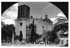 1937_08_13-1-023a-ZimapanCathedral.jpg