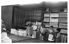 1937_08_19-1-101b-FabricStore-Oaxaca.jpg