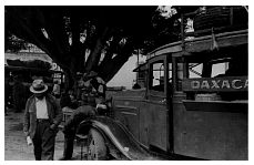 1937_08_20-2-027b-Tlacolula-Bus-Station.jpg