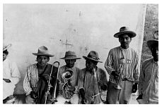 1937_08_24-2-115b-Musicians-SanBartolo.jpg